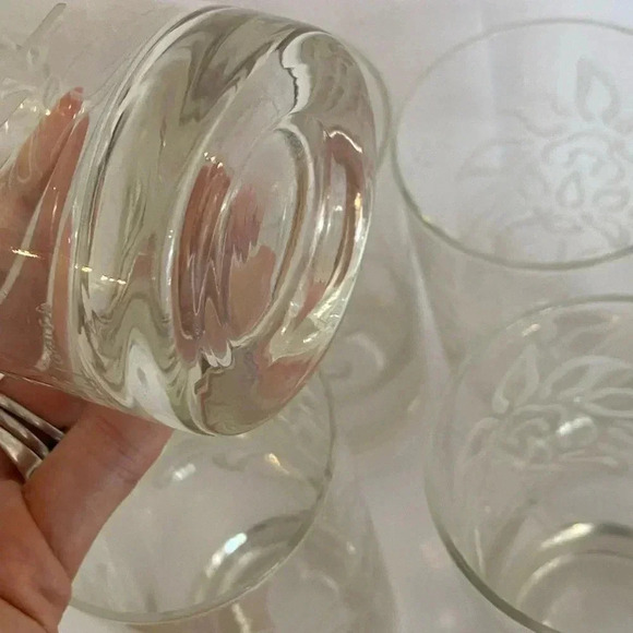 J. Jones Vintage Etched Chrysanthemum Japanese Tall Drink Glassware - Picture 7 of 7